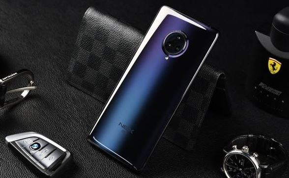 vivo nex3跟华为mate30那个值得入手